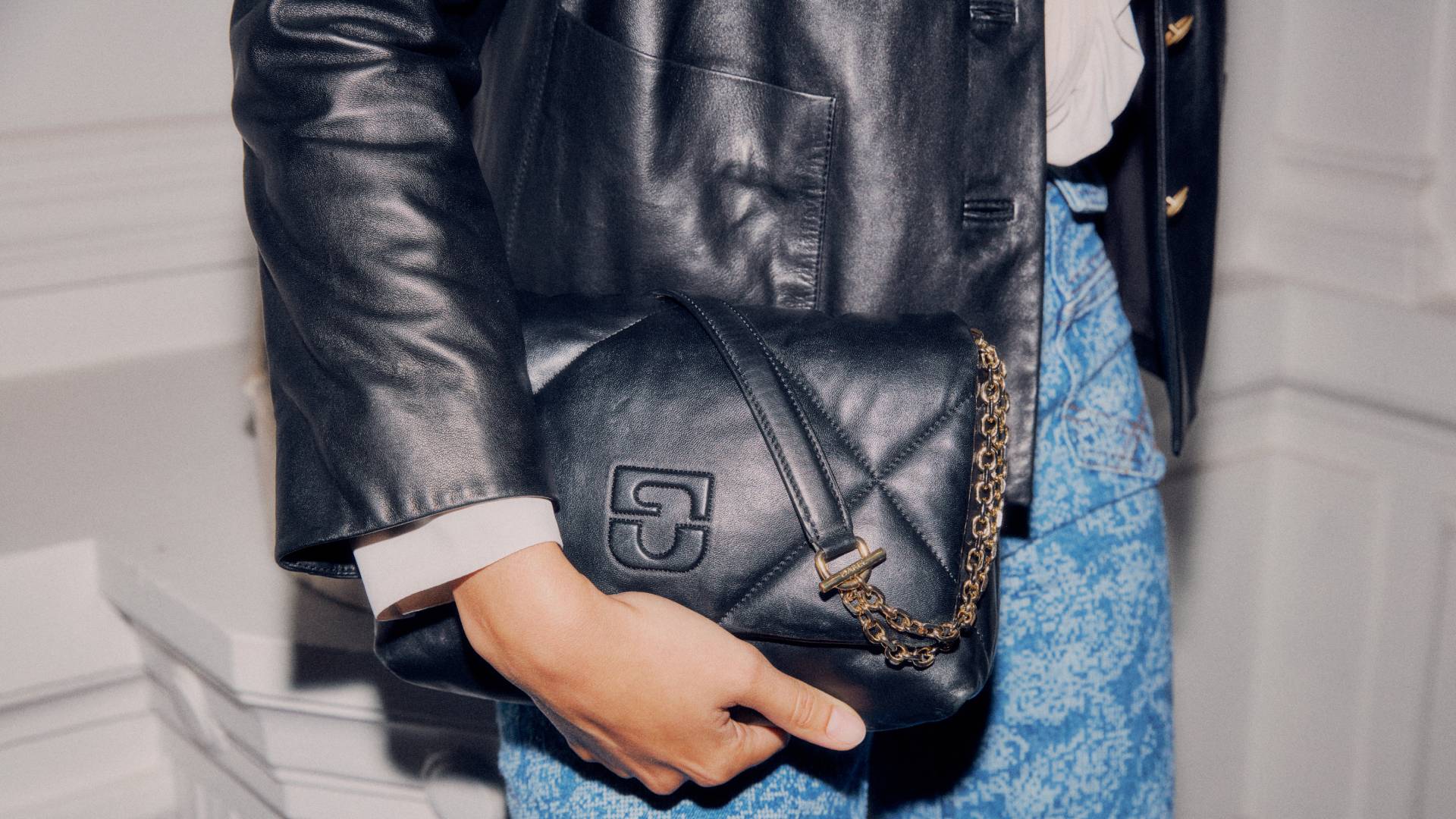 Кожаный total look в Gerard Darel